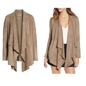 [BLANKNYC] Beige drape front soft suede cardigan with pockets